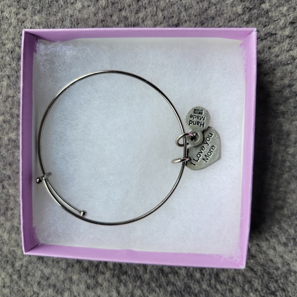 Silver-Toned Expandable Wire Bangle Bracelet with Charm - Picture 1 of 4